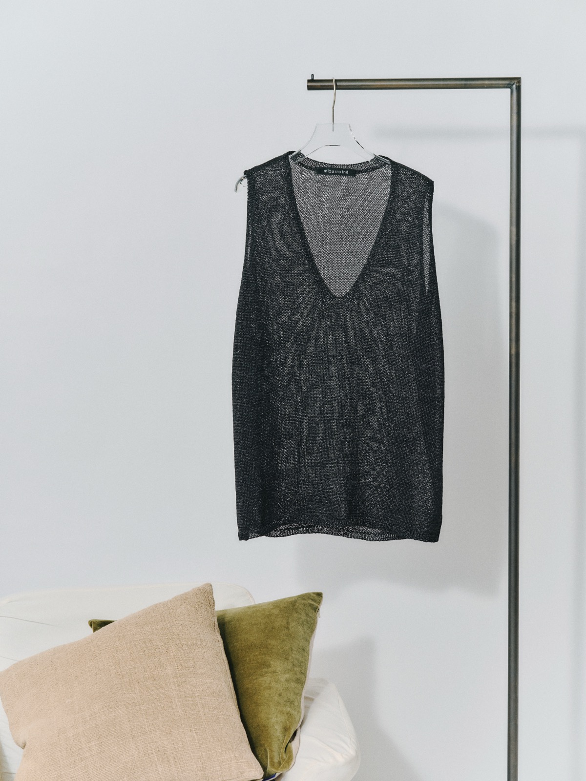 wide V neck vest