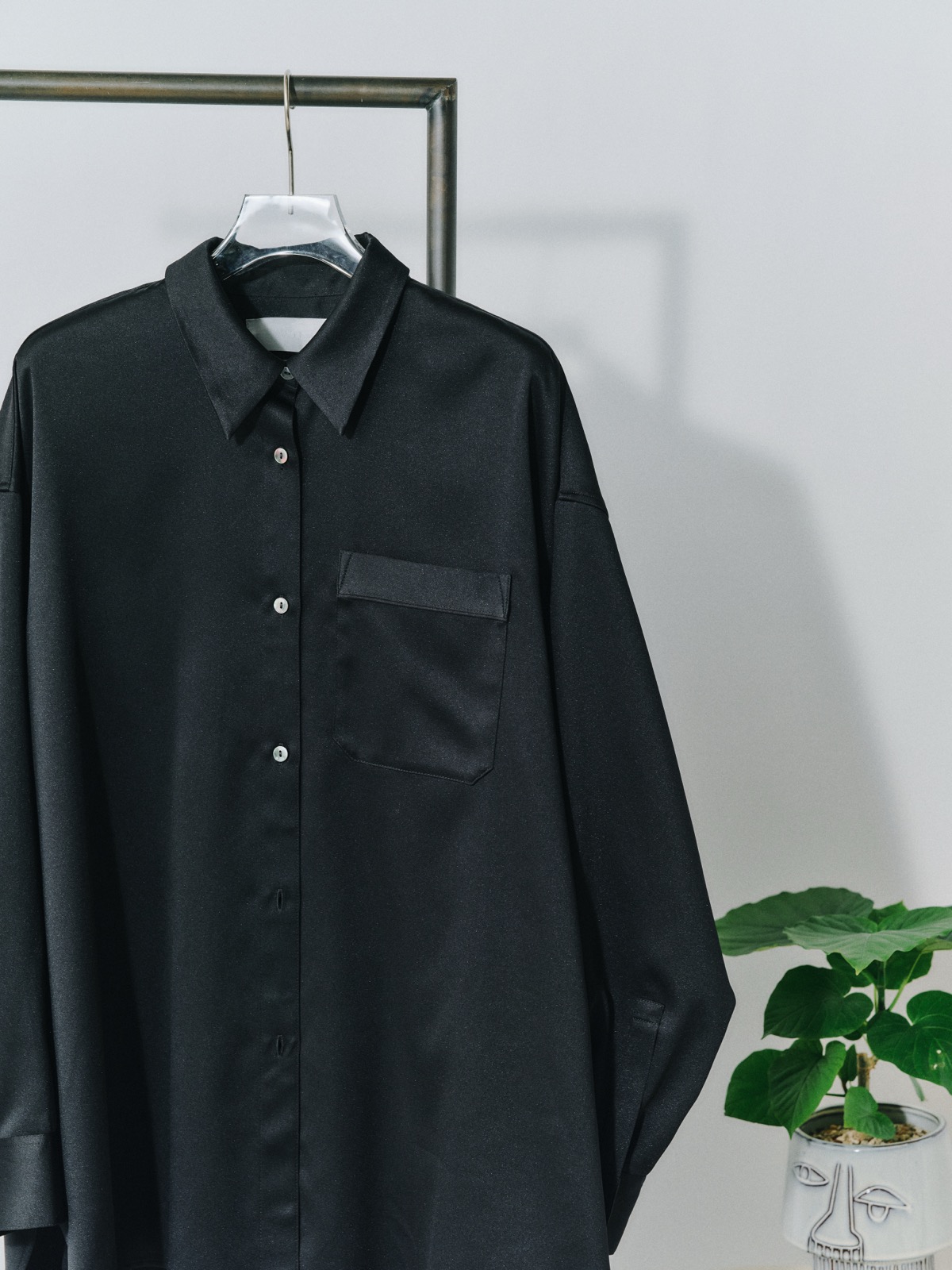 pajama back cocoon shirt &<br>drawstring hem pajama pants