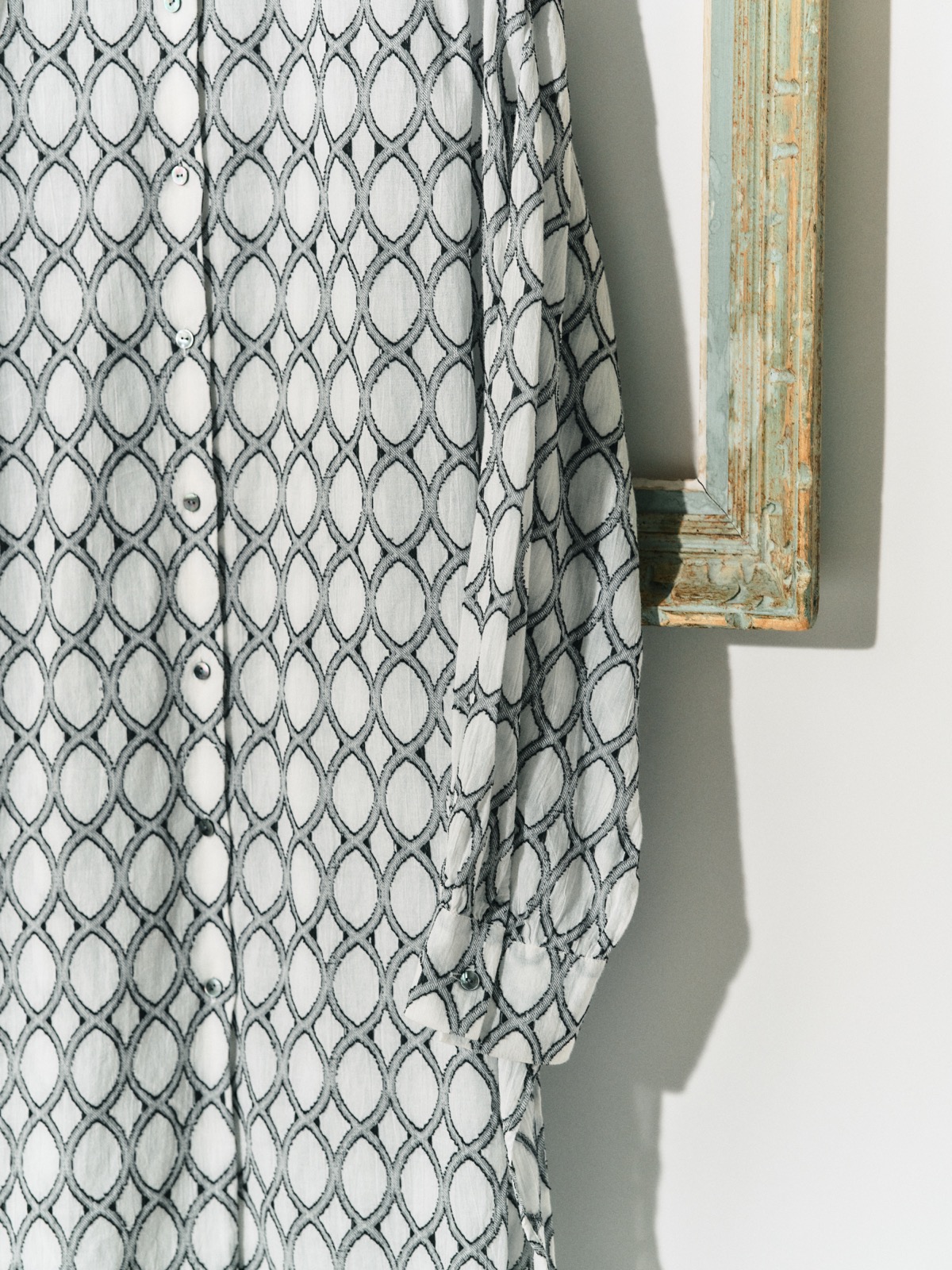 JQ gather shoulder one-piece