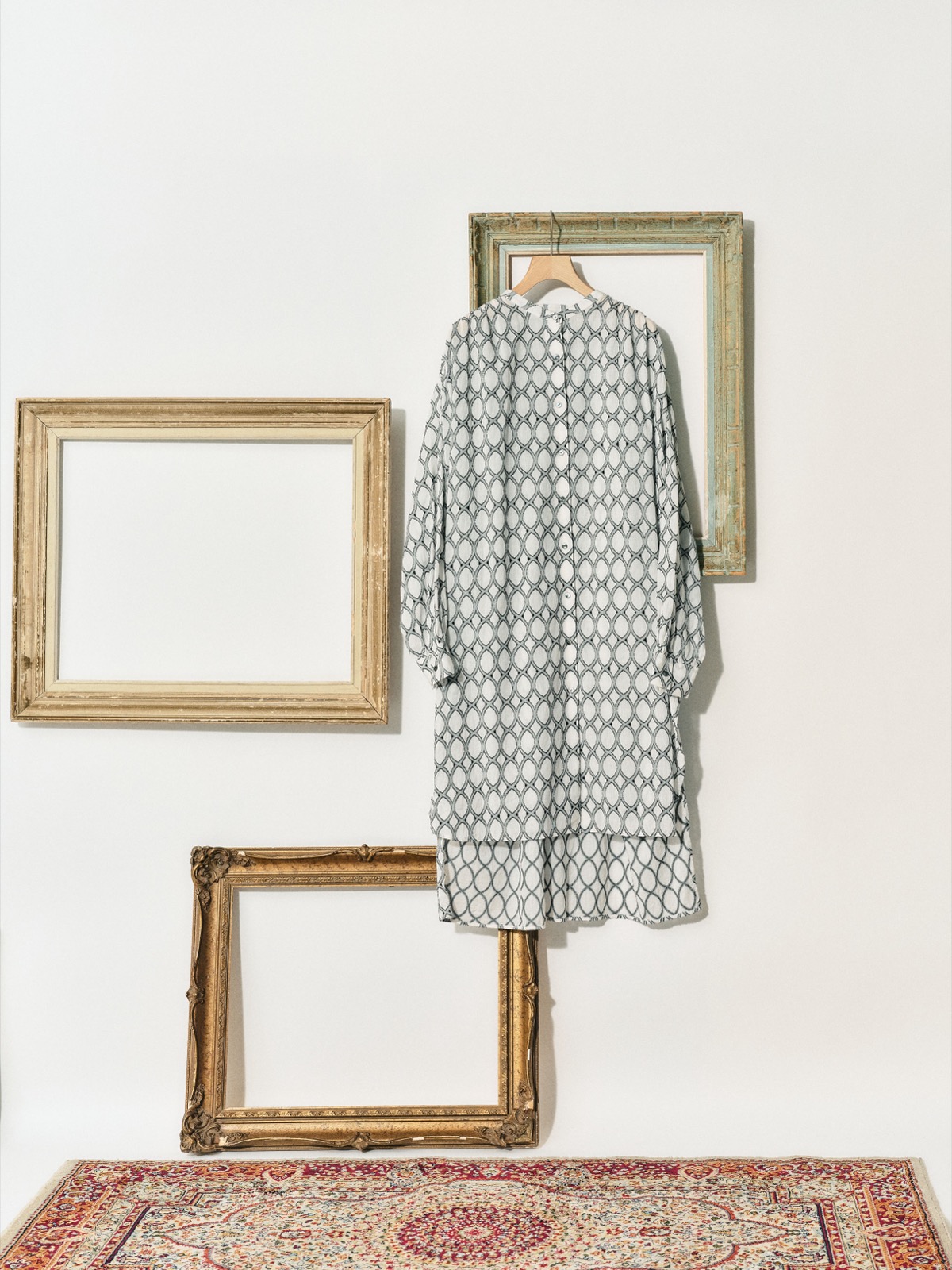 JQ gather shoulder one-piece